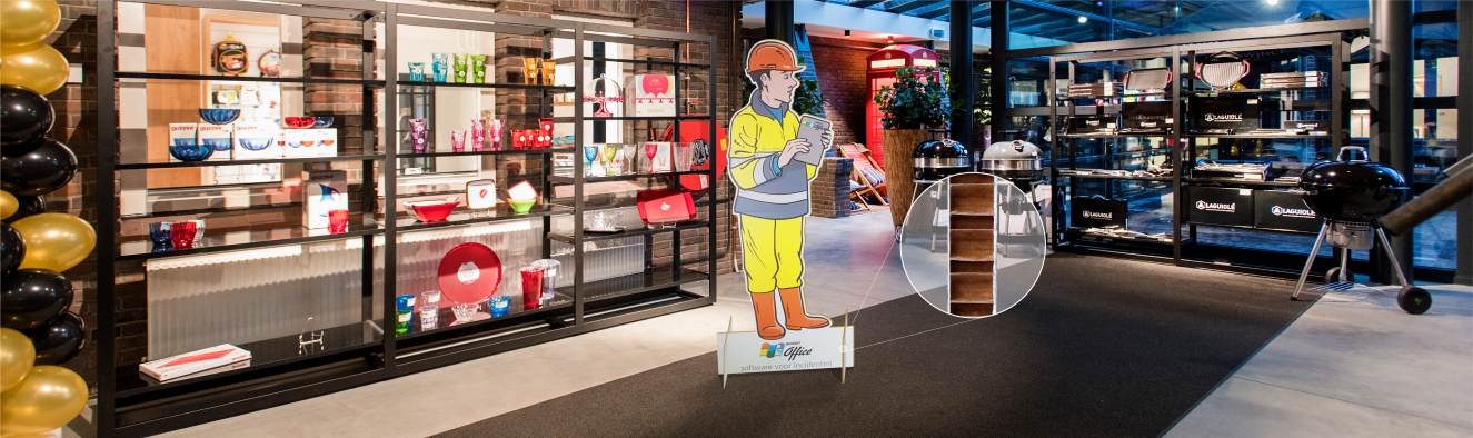 Levensgrote figuren 155x240 16mm honingraat