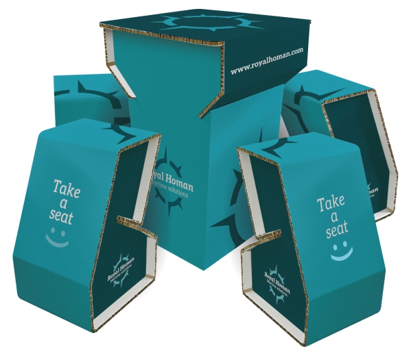 Kartonnen statafel met krukken